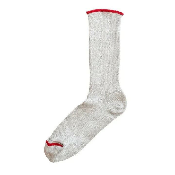 Homie (ホミー) COTTON RAYON SILK RIB SOCKS (gray / red)靴下 ソックス 可愛い お洒落 しめつけ感のないストレスフリーなソックス。 本体にゴムを入れていない為、しめつけ感のないストレスフリーソックス。 肌あたりの良い滑らかな綿レーヨンシルクで編み立てました。 皮膚や環境への安全性に配慮された天然有機系の抗菌防臭加工を施しています。 ブランドについて &gt;&gt; Homie ホミー 靴下の生産が盛んな奈良工場で 天然素材をメインに作らるHomie（ホミー）。 ブランド名の【Homie（ホミー）】には「相棒」の意味があり、毎日を心地よく過ごす相棒としてベーシックで履き心地のいいソックスを提供したいというメーカーさんの気持ちが込められています。 Homie ホミーの商品をもっと見る ■商品詳細 製造国 JAPAN ブランド Homie (ホミー) 素材 綿 46% レーヨン 42% ナイロン 8% シルク 2% ポリウレタン 2% 取り扱いサイズ size: free（約23～25cm） コンディション 新品 配送方法 宅配便 / メール便 備考 - ★在庫の無い商品、サイズ、カラーにつきましてはお取り寄せ可能な場合もございます。お気軽にお問い合せください。 ★色味はブラウザ上と、実際の商品とは誤差があることがございます。予めご了承ください。