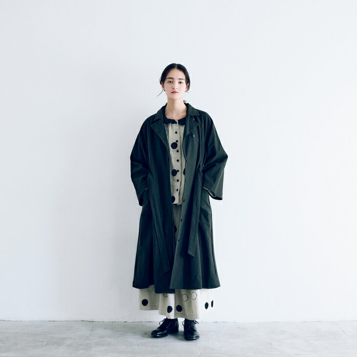 【年越し・新春福袋セール】MAGALI | コットンリネン・アンティークキャンバス・トレンチコート (ブラック) | マガリ アウター ジャケット コート トレンチ シンプル 冬服