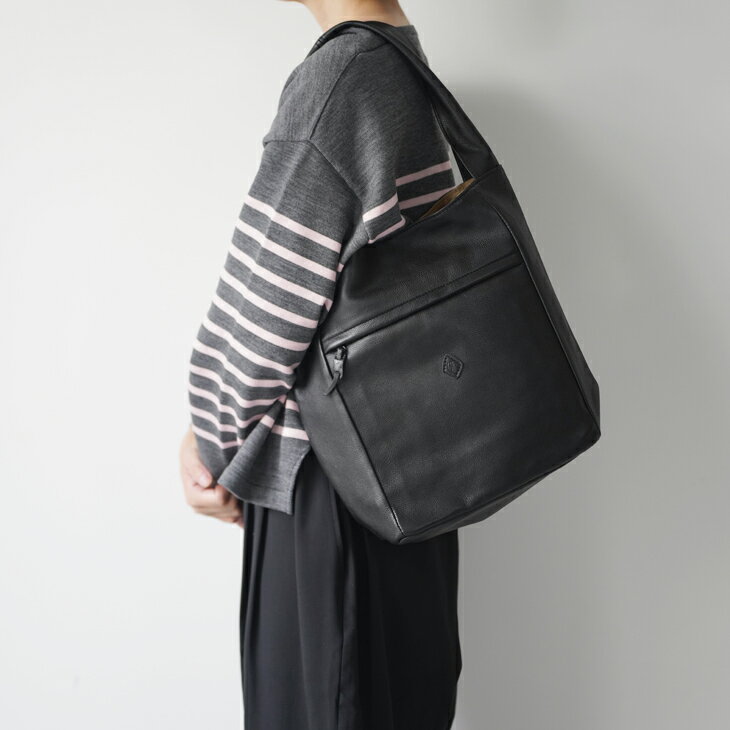 CLEDRAN (クレドラン) | HALLE WIDE HANDLE TALL BAG (black) | ショルダーバッグ 鞄