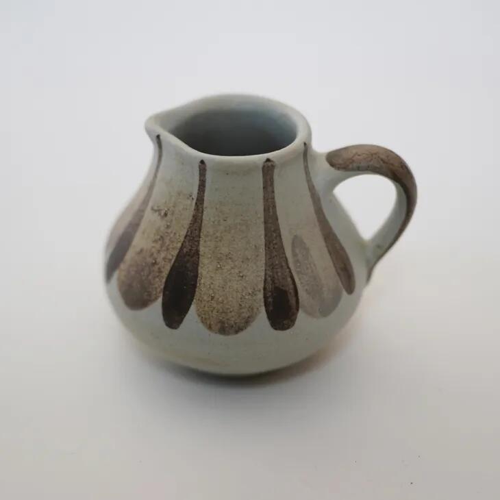 Scandinavian Vintage Milk pitcher | ミルクピッチャー クリーマー | 北欧ヴィンテージ 陶器 ミッドセンチュリー