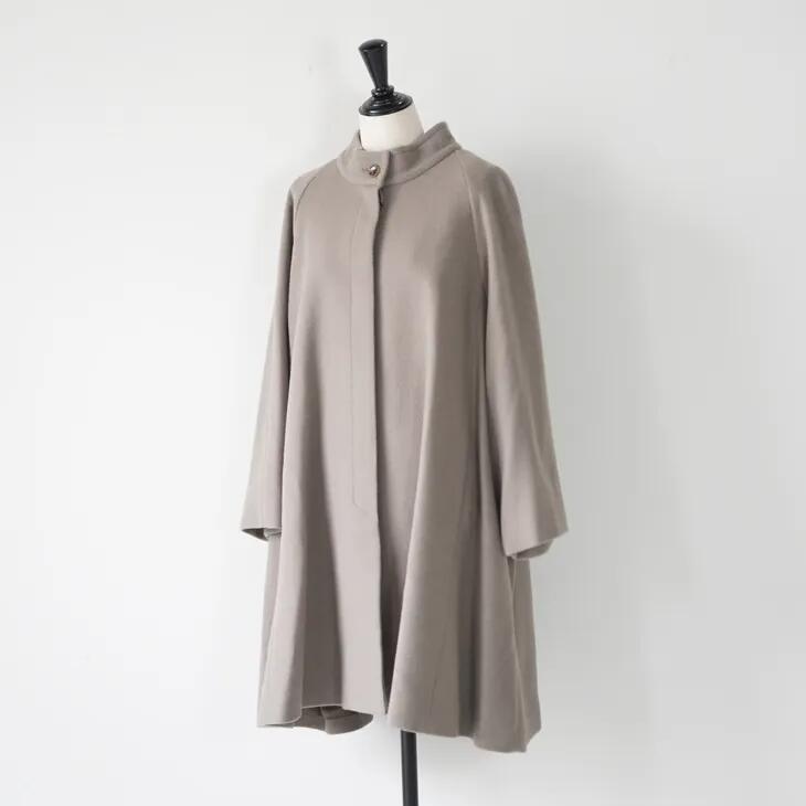 utilite (ユティリテ) | スーパービーバー Aラインコート (グレージュ) | アウター ジャケット 25AW