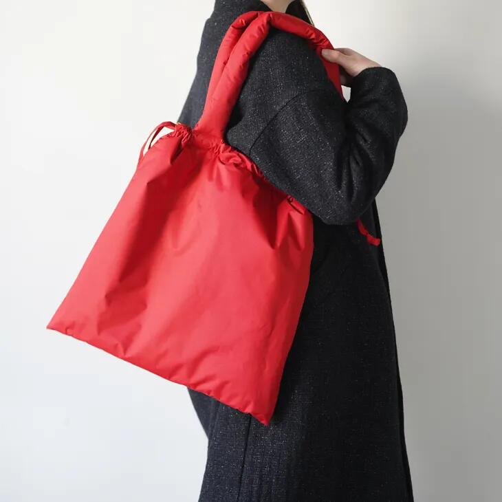 樂天商城 - the3 | Cloud tote (red) | トートバッグ キルティングバッグ 巾着トート 中綿 撥水 レッド 赤