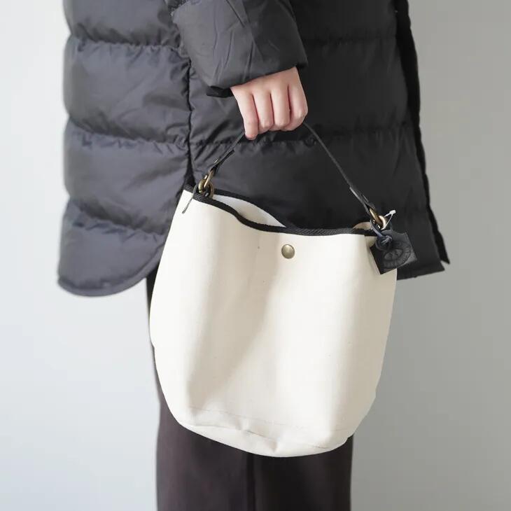 Rakuten - TAMPICO LE STYLE (タンピコ) | 4205.XS CLINT XS / piping cotton black (white) | ショルダーバッグ ハンドバッグ