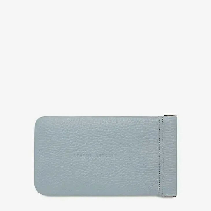 STATUS ANXIETY | Keepsake Sunglasses Case (powder blue) | 眼鏡ケース サングラスケース レザーケース 本革 メガネケース サングラス収納 パウダーブルー シンプル おしゃれ ミニマル ギフト プレゼント