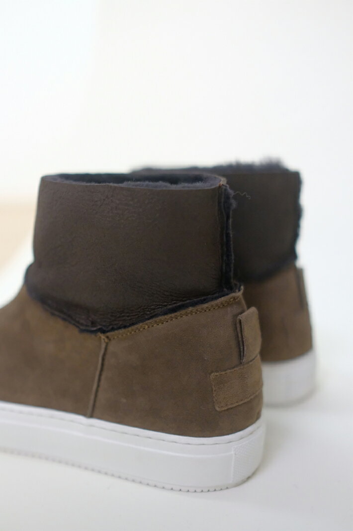 【SALE セール】Dell' Arte (デラールテ) | mouton sneaker boots (taupe) | スニーカーブーツ 38 (24cm)