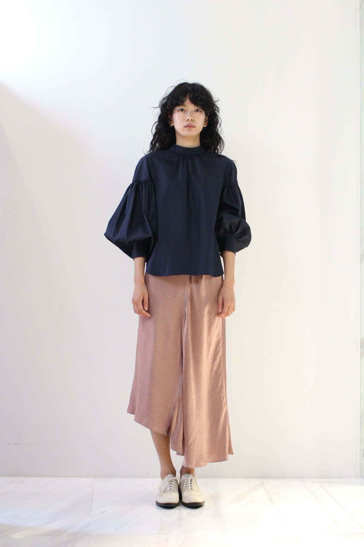 rikolekt | CONRAST BLOUSE (navy) | トップス