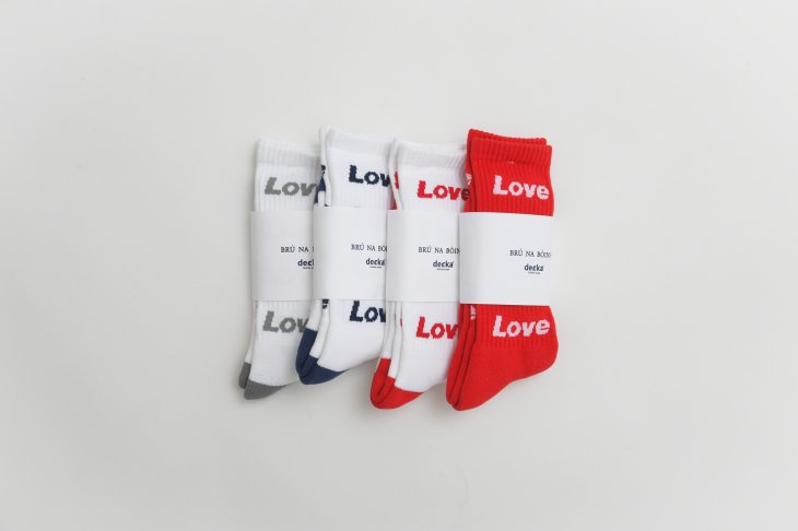 decka -quality socks- x BRU NA BOINNE | Pile Socks / Love & Peace | ソックス