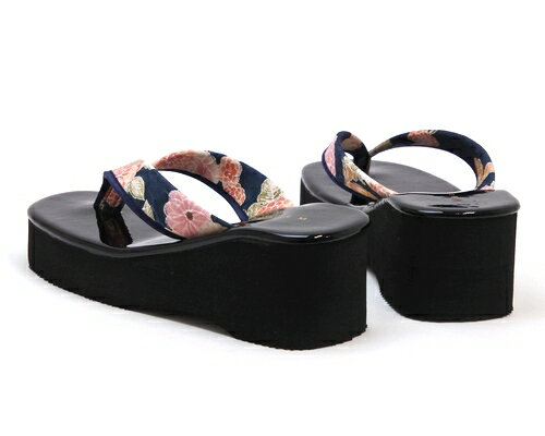 【アウトレット】【訳あり商品】厚底 和柄サンダル エナメル天 花柄鼻緒 軽量ウェッジソール 草履 7453 日本製　ネイビー