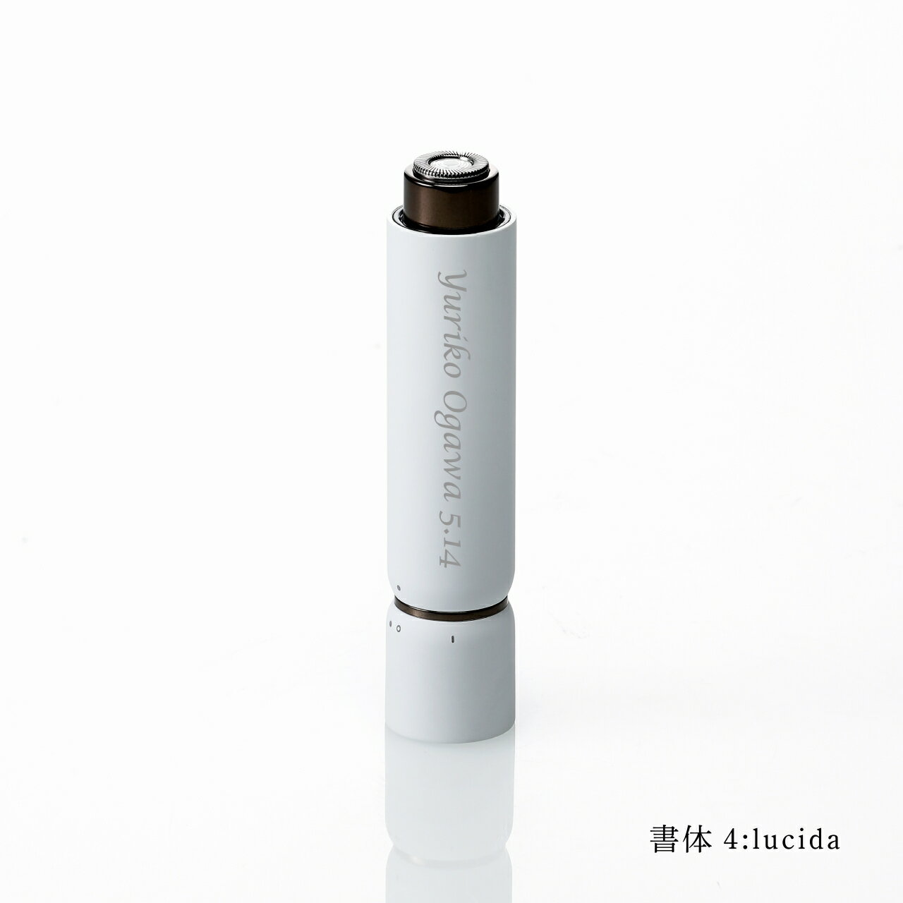 【ラッピング無料】【名入れ代込】ReFa リファ スキムシェーバー名前 彫刻 刻印 名入れギフト プレゼント 誕生日 入学祝 卒業祝 就職祝 母の日 産毛 シェーバー 正規品 コスメ フェイスシェーバー 顔そり フェイストリマー 産毛処理 うぶ毛トリマー ムダ毛処理