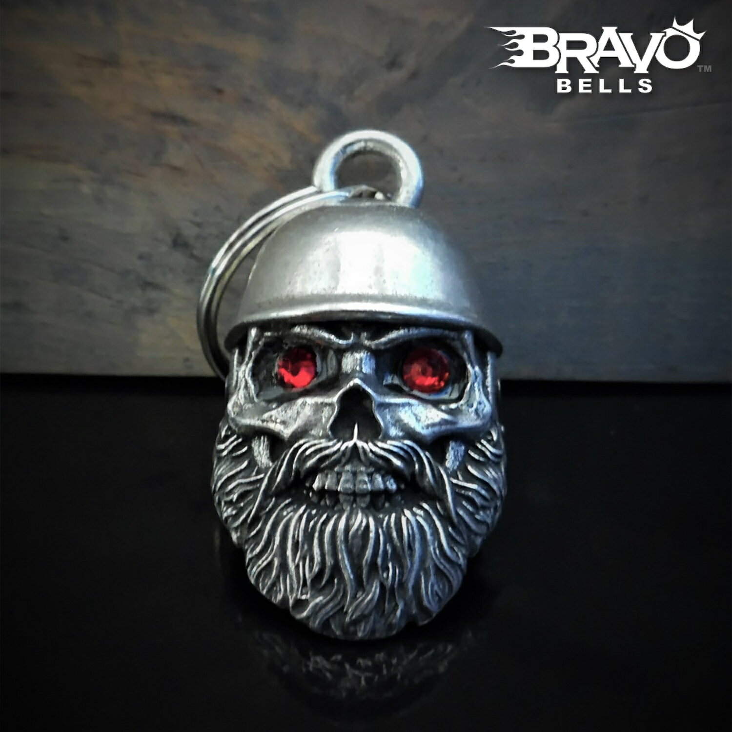 米国製 Bravo Bells ひげスカル 赤目 半ヘル 3D ベル  ブラボーベル Made In USA 魔除け お守りとしてバイカーへの特別なギフトに! バイク オートバイ 鈴 アクセサリー キーホルダー キーチェーン ガーディアンベル Guardian Bell