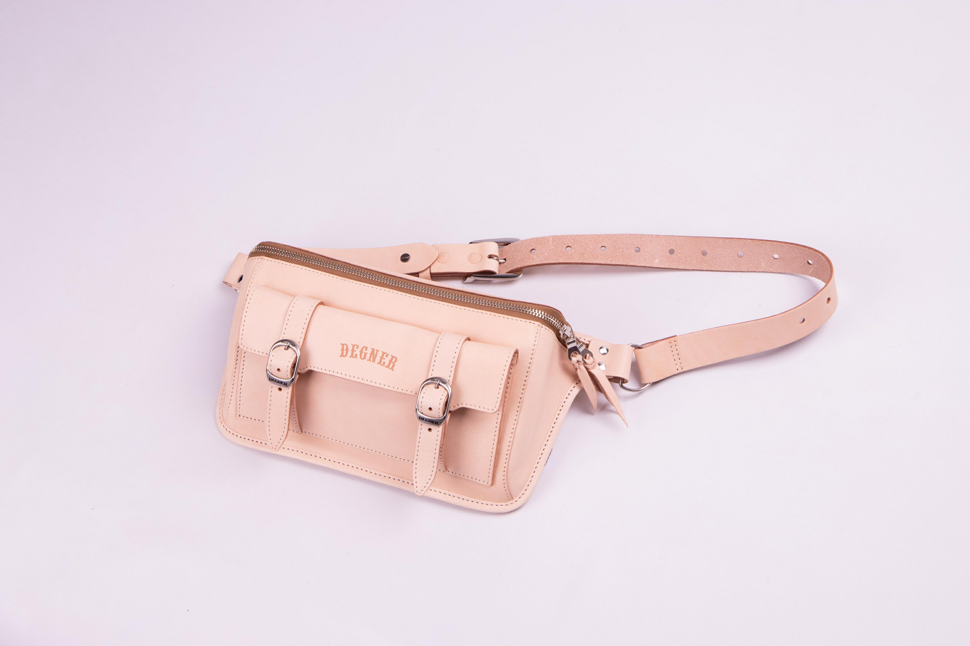 Rakuten - 【デグナーWEB正規代理店】 W-106 レザーボディバッグ TAN (W-106-TAN)