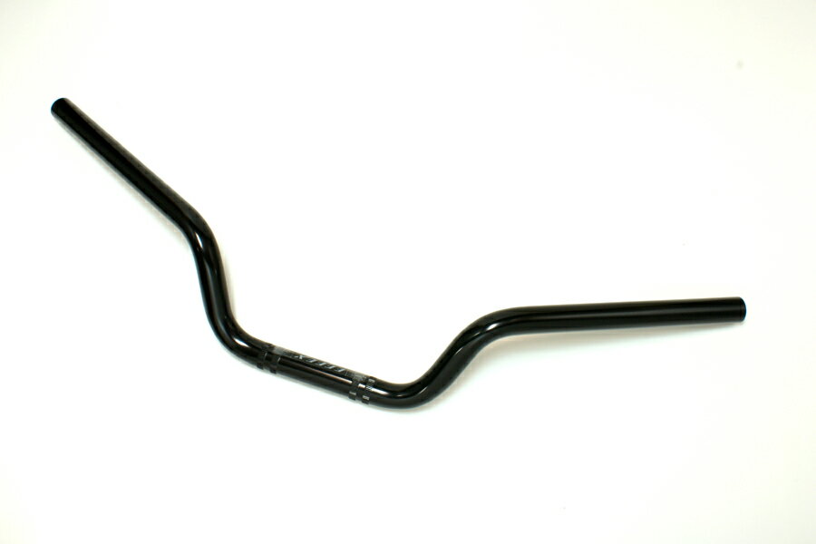 （商品詳細）EFFEX/エフェックス　イージーフィットバーHigh ブラック CB400SF/SB 14-20メーカー品番：EBH0005KJANコード：4548916226689エフェックスEFFEX イージーフィットバーHigh ブラック CB400SF／SB 14-20 備考：21mmUP／23mmBACK。ABS無しモデルは、スロットル.クラッチはノーマル可、ブレーキは要交換『3cmロング』。ABSモデルについても交換推奨。タイプ ： High素材 ： アルミ色 ： ブラック加工 ： 無適合 ： ホンダ[HONDA]…CB400SF Revo [NC42]14-20ホンダ[HONDA]…CB400SB Revo [NC42]14-19バーハンドル--- (カスタムパーツ…ハンドル＆コントロール)メーカー品番[カタログ品番] ： EBH0005K穴加工 ： スイッチ穴加工済み色[カラー] ： ブラック加工[有/無] ： 無材質[素材] ： アルミ重量[グラム] ： 530g仕様 ： 21mm up/23mm backタイプ ： High外径 ： 22.2mm内径 ： 14mmハンドル径 ： 22.2φ高さ ： 86mm幅 ： 669mm奥行(引き) ： 145mm絞り角 ： 22°立ち角 ： 57°(特記事項)ABS無しのモデルは、ブレーキホース30mmロングへ交換が必要です。ABSモデルは、30mmロングへの交換を推奨。純正ハンドルバーエンドは使用できなくなります。EFFEX ハンドルバーウエイト（内径Φ14）をご利用下さい。(使用上の注意)機種によっては、車検証記載の全幅と異なる場合がございます。ブレーキホース適合 ： △ ABS無しのモデルは、ブレーキホース30mmロングへ交換が必要です。ABSモデルは、30mmロングへの交換を推奨。スロットルケーブル適合 ： ○クラッチケーブル(ホース)適合 ： ○