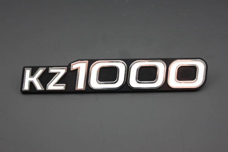 【PMC.Inc】 KZ1000 サイドカバー用 エンブレム PMC