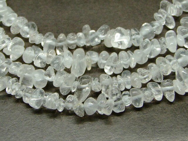 ≪g3-310Q≫クリスタル●水晶●1連78cm 通し針、解説書、1mゴム付き●A級●さざれ●チップ●穴あり●パーツ●ビーズ●ブラジル産●送料無料有●天然石●パワーストーン●