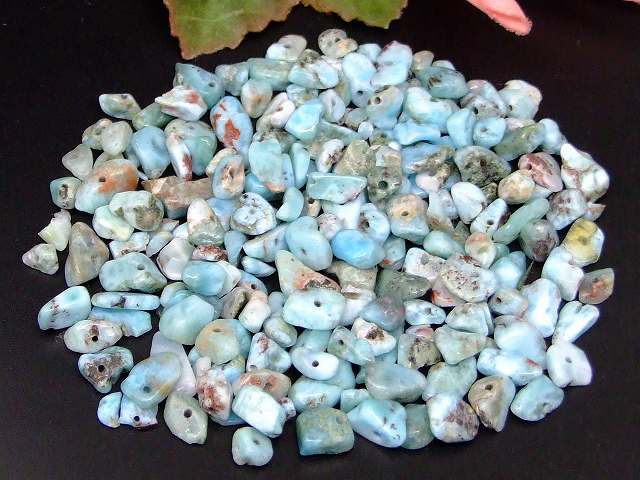 68619　　ラリマー 65g 3mm〜10mm さざれ 穴あり 送料無料 ドミニカ共和国産 天然石 パワーストーン