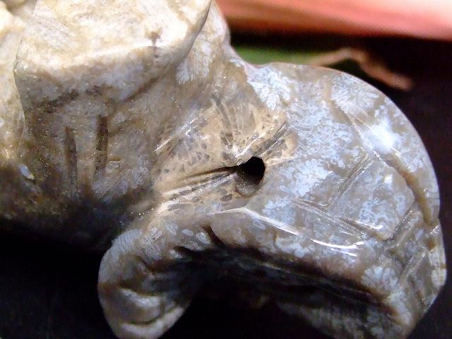 67751　　今月の半額 わけあり ジャスパー 50mm×36mm 1個売り 象 ゾウ ぞう 送料無料 天然石 パワーストーン