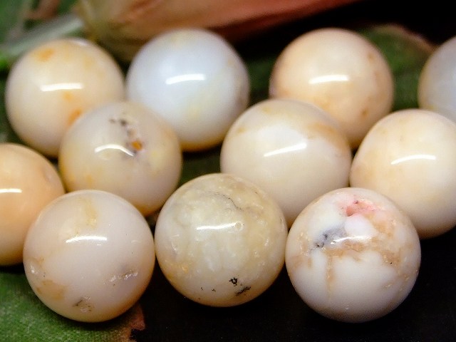 68029　　今月の半額 わけあり イエロー オパール 12mm 1粒売り 蛋白石 送料無料有 ブラジル産 天然石 パワーストーン