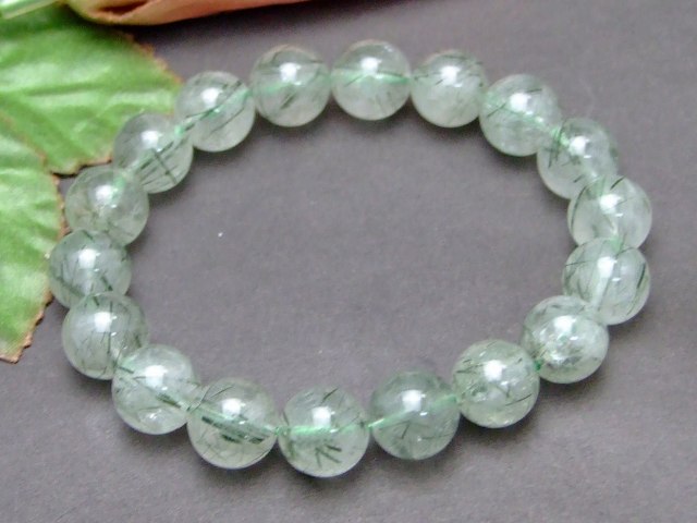 g3-1035P　　グリーンルチルクォーツ 11mm AA ブレスレット 内径18cm 針水晶 ポーチ付き 送料無料 ブラジル産 天然石 パワーストーン