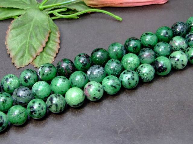 g3-1060E　　ルビーインゾイサイト 12mm～13mm A 1連39cm 通し針、解説書、1mゴム付き 送料無料 天然石 パワーストーン