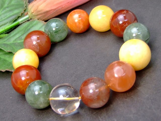 57083　　今月の半額 わけあり 福禄寿ルチルクォーツ 17mm〜19mm ブレスレット 内径18cm ミックスルチルクォーツ 送料無料 ブラジル産 天然石 パワーストーン