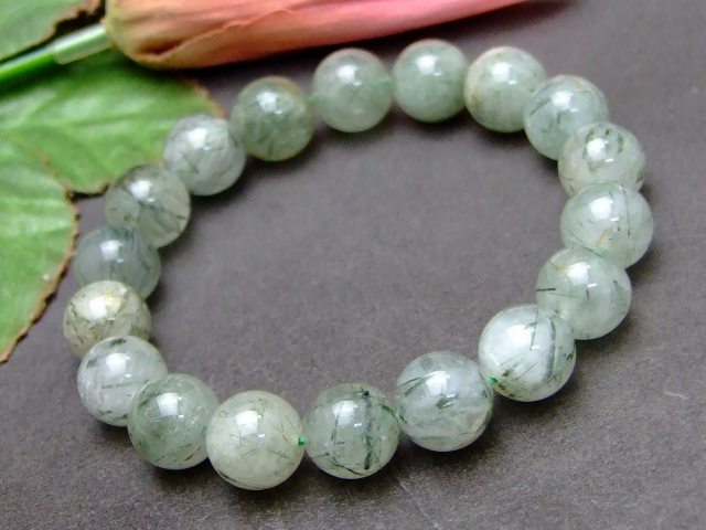 57950　　グリーンルチルクォーツ 11mm A ブレスレット 内径17cm 針水晶 ポーチ付き 送料無料 ブラジル産 天然石 パワーストーン