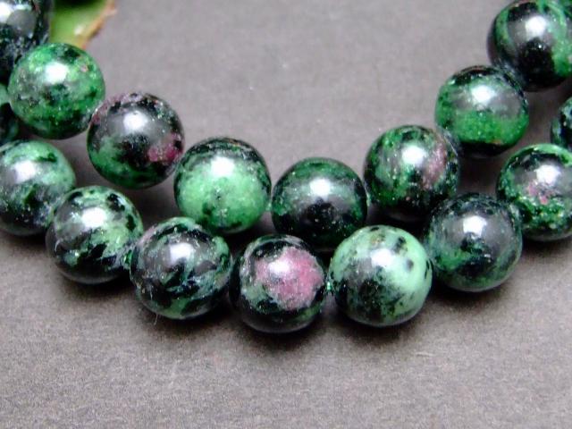 g3-1060W　　ルビーインゾイサイト 10mm ブレスレット 内径19cm ポーチ付き 送料無料 天然石 パワーストーン