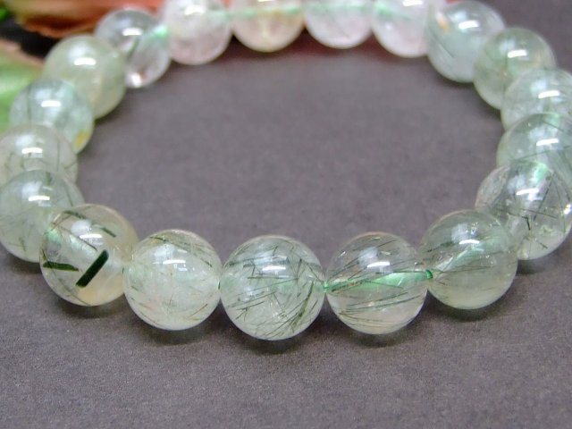 60104　　グリーンルチルクォーツ 10mm A+ ブレスレット 内径17cm 針水晶 ポーチ付き 送料無料 ブラジル産 天然石 パワーストーン