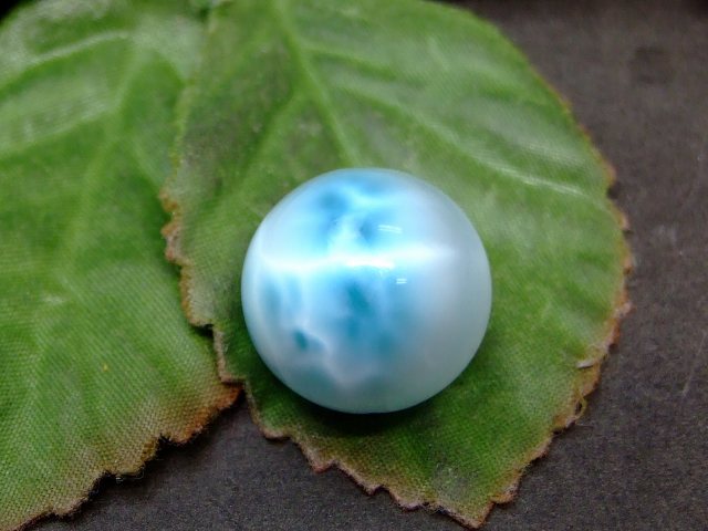 60566　　今月の半額 ラリマー 17mm 3A 1粒売り 鑑別済・本物保証 ドミニカ共和国産 送料無料 天然石 ..