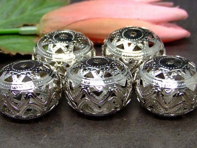 61384　　今月80%OFF 座金 26mm×20mm 1個売り 銀 シルバー 透かし 飾り パーツ 在庫処分 送料無料有 天然石 パワーストーン