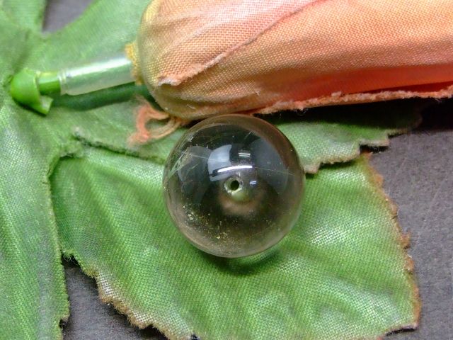 61765　　虹入り ルチルクォーツ 15mm 1粒売り 針水晶 送料無料 ブラジル産 天然石 パワーストーン