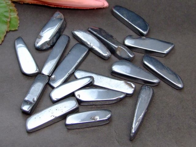 61610　　高純度テラヘルツ 45mm×12mm〜30mm×7mm 10個セット テラヘルツ 原石 鉱石 公的機関にて検査済み 送料無料有 天然石 パワーストーン