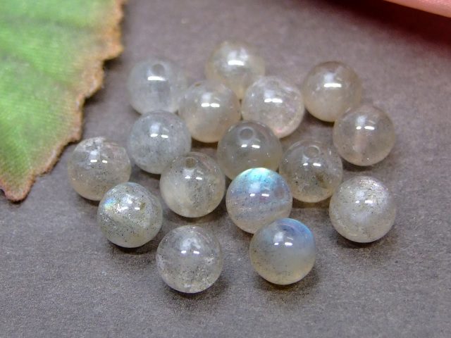 g3-215N　　今月の半額 わけあり 5mm ラブラドライト 1粒売り 鑑別済・本物保証 送料無料有 マダガスカル産 天然石 パワーストーン