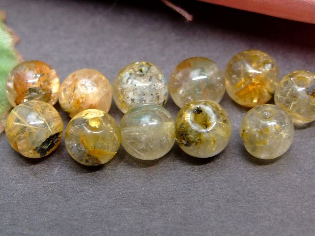 タロットクロス tarot バレンタイン 占い 神秘的 タペストリー おしゃれ 祭壇 撮影背景 正方形 グッズ アクセサリー 黒 白 赤 ハート 装飾 花弁 デザイン 幾何学模様 紺 黒 白 花 フレーム 模様 飾り 青 黄色