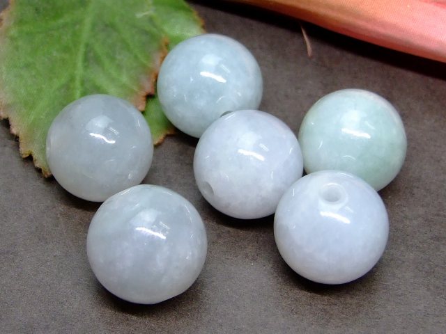 62641　　ミャンマー翡翠 ヒスイ 17mm〜18mm AA 1粒売り 鑑別済 本物保証 送料無料有 ミャンマー産 天然石 パワーストーン