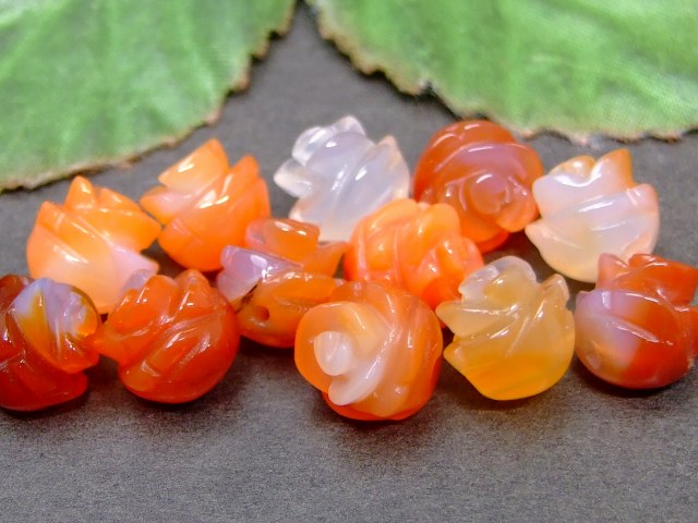 63064　 AA 10mm カーネリアン 手彫 バラ彫り 1粒売り 送料無料有 天然石 パワーストーン