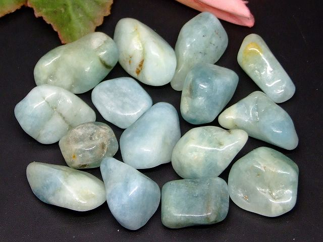 g3-599S　　アクアマリン 藍玉 20mm〜30mm 原石 1個売り 穴なし 送料無料有 ブラジル産 天然石 パワーストーン