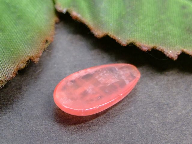 64326　　今月の半額 わけあり アイスインカローズ 14.5mm×7.5mm 1個売り ルース 裸石 穴なし ペンダントトップにも 送料無料 アルゼンチン産 天然石 パワーストーン