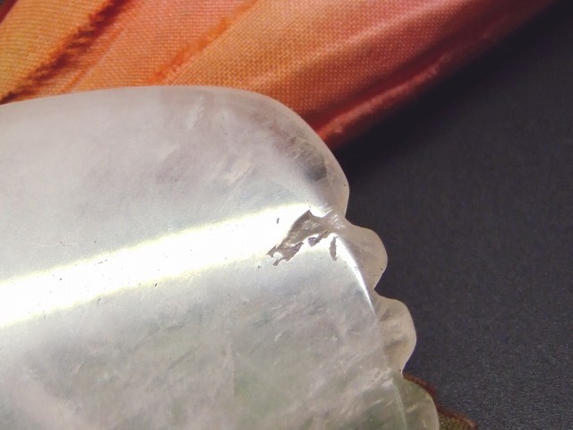 65361　　今月30％OFF ローズクォーツ かっさプレート ハート型 Y型 ポーチ付き 美肌 美顔 美容 マッサージ用 送料無料有 天然石 パワーストーン