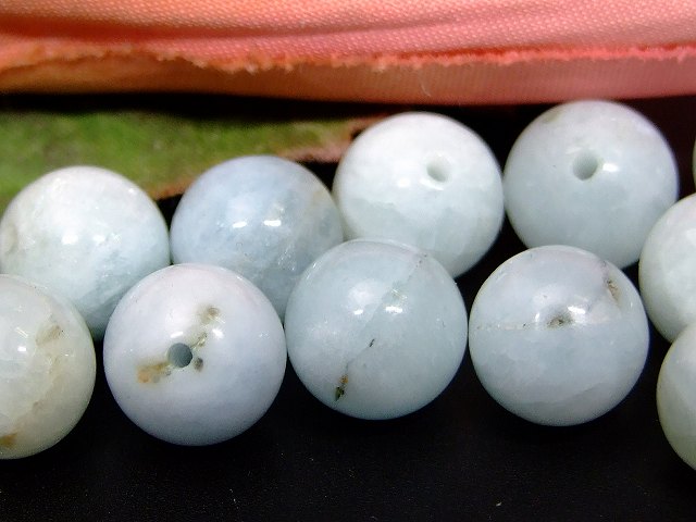 66390　　今月の半額 わけあり アクアマリン 9mm 1粒売り 送料無料有 ブラジル産 天然石 パワーストーン