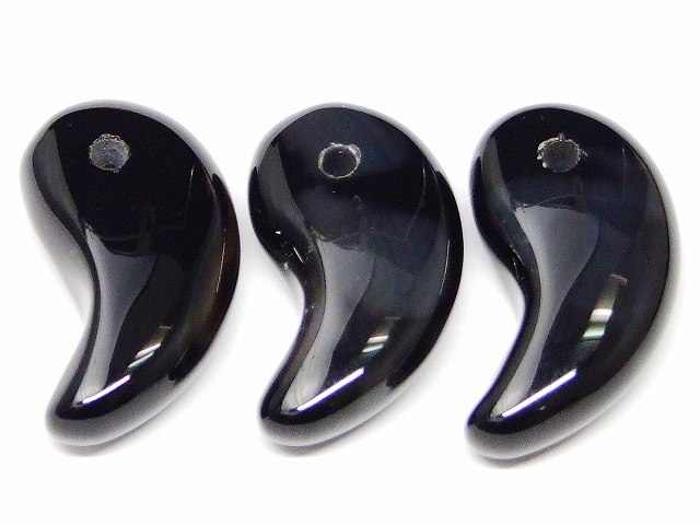 66451B　　勾玉 オニキス 31×17mm 1個売り 送料無料有 天然石 パワーストーン