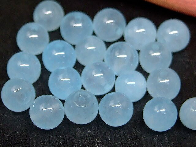 66835C　　今月の半額 わけあり 水色ヒスイ 6mm 1粒売り 翡翠 ジェイド ジェード 送料無料有 天然石 パワーストーン