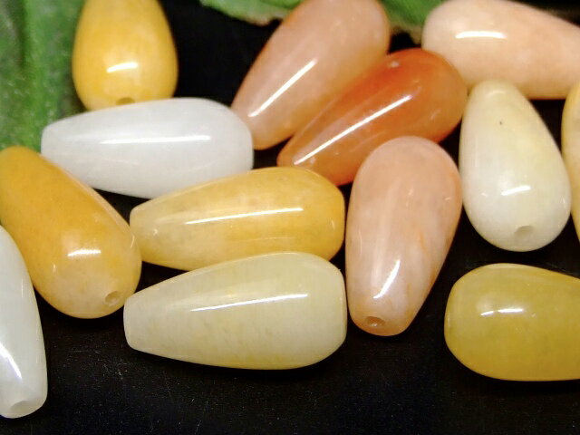 g3-3386N　　黄ヒスイ 5mm×9mm×16mm 1粒売り しずく型 黄翡翠 送料無料有 天然石 パワーストーン