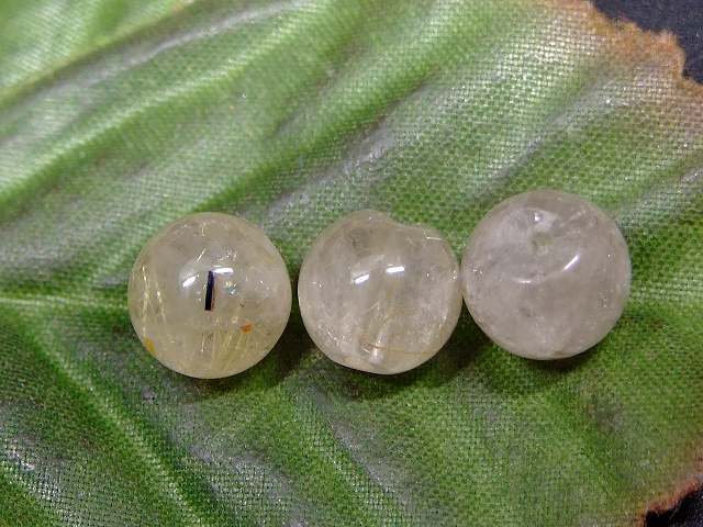 66220　　今月の半額 わけあり ルチルクォーツ 7mm〜8mm 1粒売り 針水晶 送料無料有 ブラジル産 天然石 パワーストーン