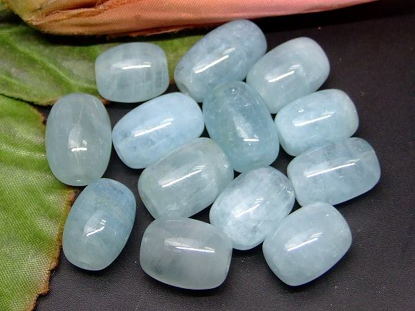 b3-7125A　　アクアマリン 16mm〜12mm×10mm 1個売り 樽 たる型 藍玉 送料無料有 ブラジル産 天然石 パワーストーン