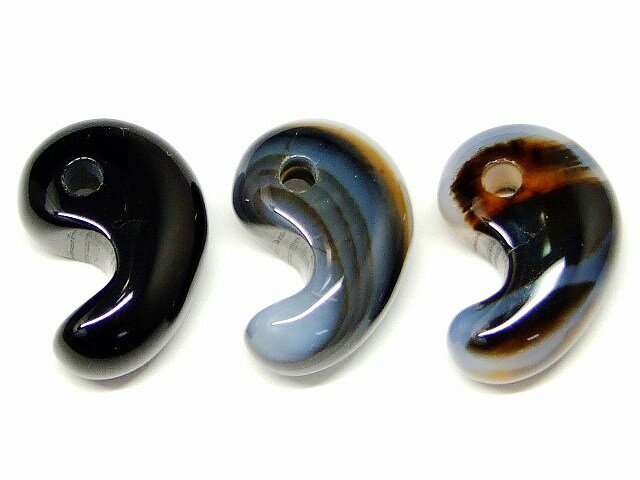 67002　　古代勾玉 縞オニキス 16mm×10mm 1個売り 送料無料有 天然石 パワーストーン