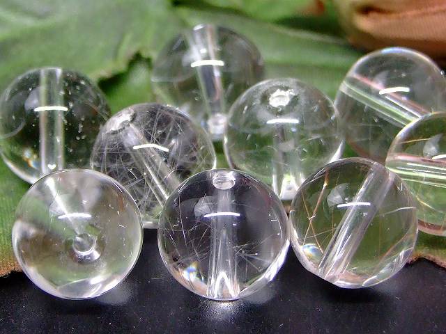 67348　　ルチル入り 水晶 12mm AA 1粒売り クリスタル クォーツ 送料無料有 ブラジル産 天然石 パワーストーン