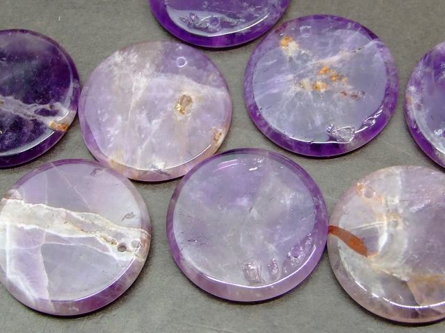 65031R　　今月の半額 わけあり アメジスト 30mm 1個売り 穴あり ペンダントトップ 送料無料有 天然石 パワーストーン