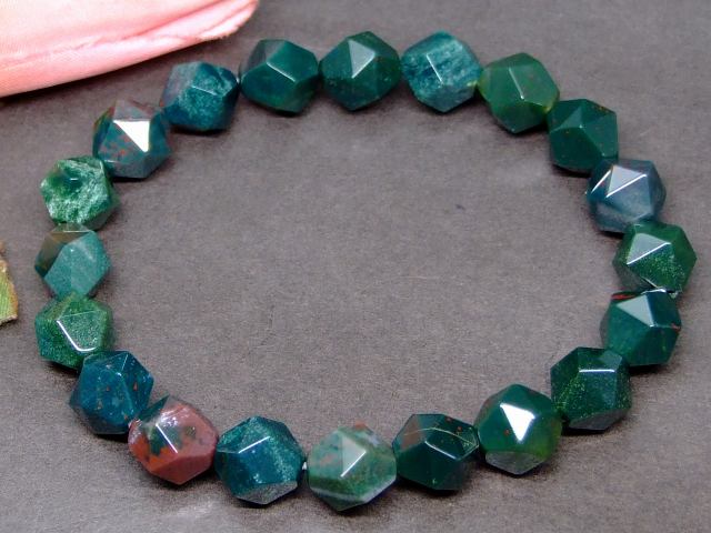 g3-1078G　　ブラッドストーン 10mm スターカット ブレスレット 内径調節可 送料無料 天然石 パワーストーン