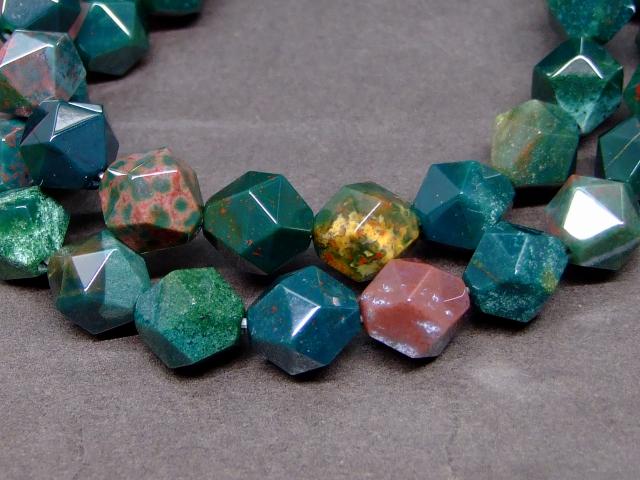 g3-1078G　　ブラッドストーン 10mm スターカット ブレスレット 内径調節可 送料無料 天然石 パワーストーン