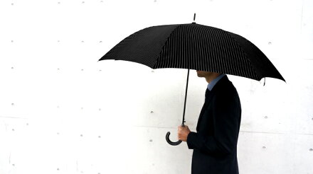 全品送料無料クラシコメンズステッチレザー高級紳士傘軽量グラスファイバー骨傘かさカサ大きい雨傘メンズ8本骨ブランドメンズファッション豪雨保証付きワンタッチタイプジャンプストライプブラック◎